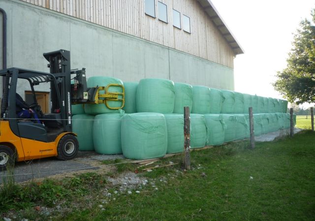 Grassilage- / Heulageballen